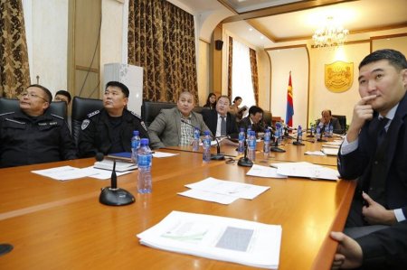 Зам тээврийн осолд бага насны хүүхдүүдийг өртүүлэхгүйн тулд бодитой үр дүн гаргах үүрэг өглөө