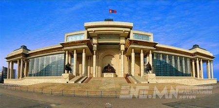 Төрийн ордонг цахимаар танилцуулж байна