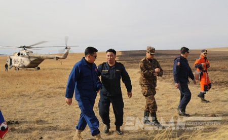 Оюутнууд төв талбайгаа угааж, шууданчид суулт хийж, малчид түймэрт өртсөн 7 хоног