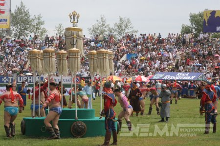 Наадмын нээлтий үзэх үнийг тогтоолоо