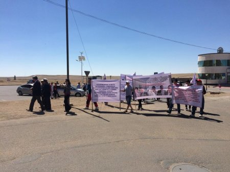 Говь-Сүмбэр дэх АН-ын удирдлагууд иргэд сонгогчдын саналыг үнэгүйдүүлж байна 