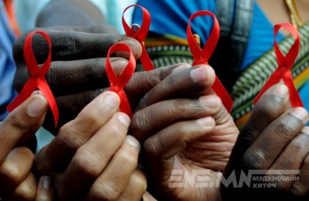 ДЭМБ: Эхээс урагт ХДХВ дамжихыг Куба зогсоож чадлаа