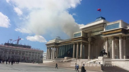 Улс гашлахын цагт...