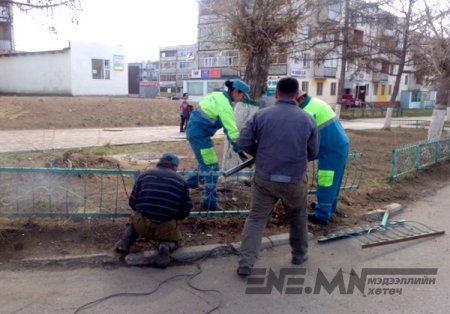 Улаанбаатар хотын замын тэмдэг, хайсыг засварлан шинэчилж байна