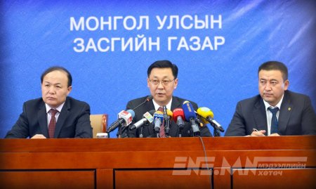 Ж.Эрдэнэбат: Эдийн засгийн хүндрэлээс гарах хөтөлбөр дахин батлуулна