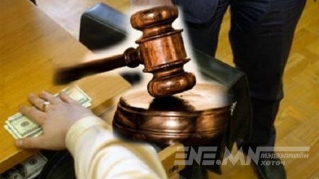 Цагдаагийн хэлтсийн дарга хахууль авч байгаад үйлдэл дээрээ баригджээ