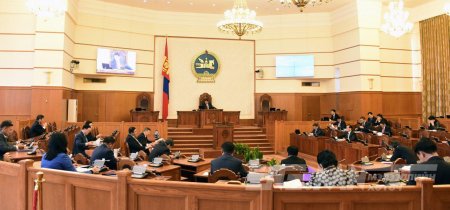 Монгол Улсын 2019 оны төсвийн тухай хуулийн төслийг эцэслэн баталлаа