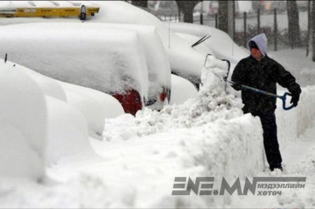 Стокхольмд их хэмжээний цас оржээ