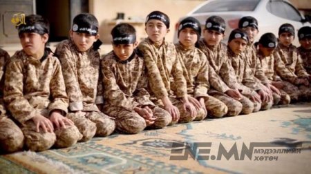 “Лалын улс” хүүхдүүдийг хэрхэн алан хядагч болгон сургадаг вэ?