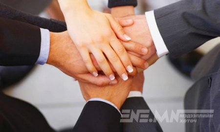 Гурван сая "хариуцлага-тан"