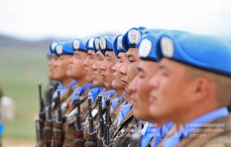 Энхийг сахиулагчдын эрүүл мэндийг ХӨСӨР ХАЯСААР БАЙХ УУ?