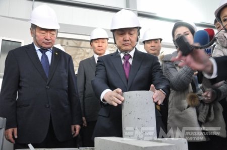 ЕТГ-ын дарга З.Энхболд “Эрэл”-ийн Байшин үйлдвэрлэх комбинатыг муу хэлүүлдэг өмч хувьчлал, “Чингис” бондын үр шим гэв