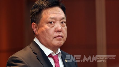 М.Энхсайхан: ОУВС-аас тусламж авч явааг сайн муу гэж цэцэрхэж болох боловч буруу нь Монголчууд биднийх