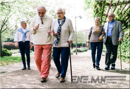  Явган алхалт настайчуудын тархинд тустай