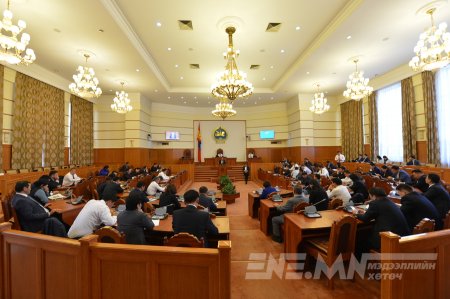 ЗАСГИЙН ГАЗАР ХООРОНДЫН ЕРӨНХИЙ ХЭЛЭЛЦЭЭРИЙГ СОЁРХОН БАТЛАХ ТУХАЙ ХУУЛИЙГ БАТАЛЛАА