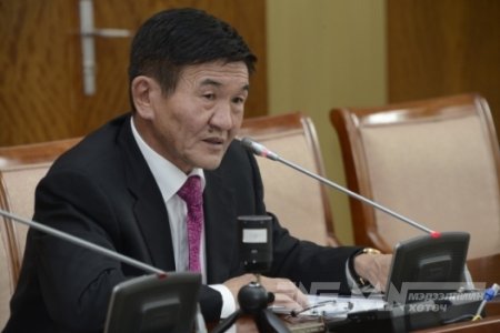 Ц.Нямдорж юунаас айгаад байна вэ?