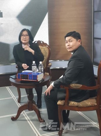 "Цензургүй яриа"- УИХ-ын гишүүн Х.Нямбаатар