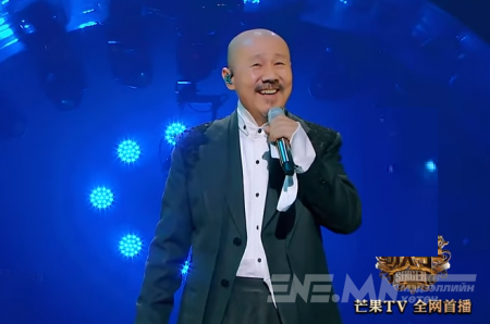 Дуучин Тэнгэр, Жесси Жей нар өрсөлдөж байна