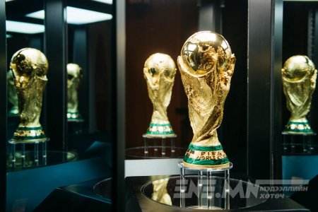 АШТ-ИЙ АЛТАН ЦОМ ӨНӨӨДӨР МОНГОЛД ИРНЭ