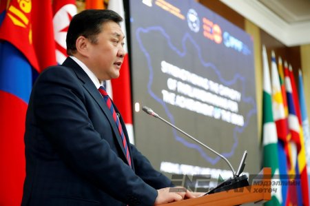 М. Энхболд: Монгол Улс 2030 онд чинээлэг дундаж давхарга давамгайлсан орон болох зорилт дэвшүүлсэн