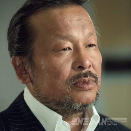 Өнөөдрийн Монголын ард түмний ядуу зүдүү амьдралын шалтгаан нь "мухардсан сүсэг" буюу нийтээрээ мунхарсанд байна