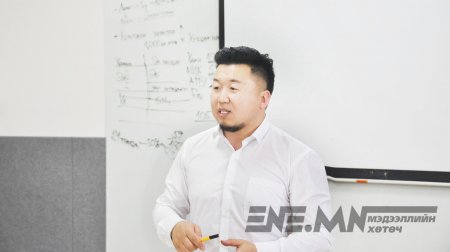 Н.Амартүвшин: Залуучууд дуу хоолойгоо нэгтгэх ёстой