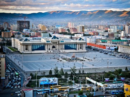 Улаанбаатарт 20 хэм дулаан байна