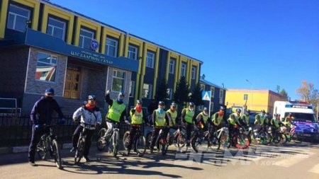 Дугуйтай цагдаа нар үүрэг гүйцэтгэлээ