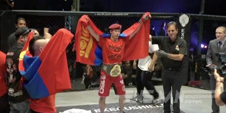 Тулаанч Н.Отгонбаатар аваргын бүс зүүлээ