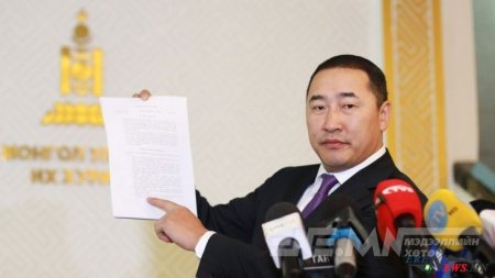 Л.Болдын “Богд” банкинд Хөгжлийн банкны 8 сая ам.доллар байршиж байгаа