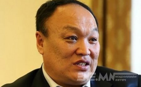 Говь-Алтайг элгээр нь хэвтүүлж, хагартлаа баяжсан засаг дарга С.Гансэлэмийг яах вэ?