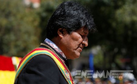 Эрх мэдэлд шунасан популист Эво Моралес 