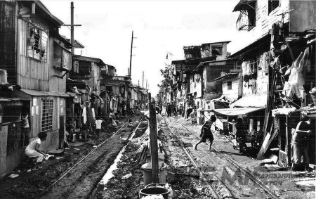 Ядарсан иргэдийг торгож, ялзарсан улстөрчдийг тэтгэсэн ОУВС