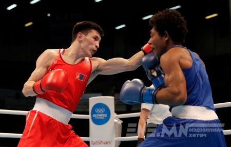 Токио-2020: Б.Чинзориг боксчдын анхны эрхийг авчирлаа