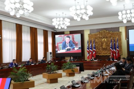 Ш.Адьшаа: Койноос болж Хадгаламж зээлийн хоршоо шиг иргэд хохирвол хэн хариуцах вэ?