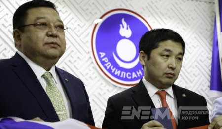 С.Эрдэнэ: Б.Бейсен, Ж.Батсуурь нарыг АН-аас хөөх эсэхийг өнөөдөр хэлэлцэнэ