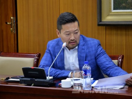 Х.Ганхуяг гишүүнээ, хулгайн төслөө тат