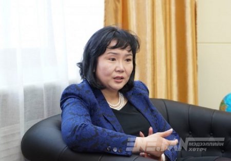 ЖДҮ-д холбогдож, МАН-д гологдсон Н.Оюундарь Сэлэнгийг “толгойлох” уу