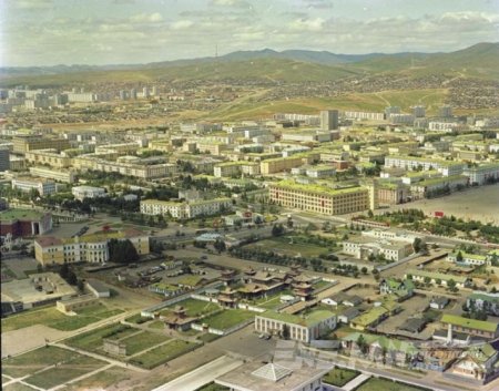 1990 оноос өмнө Монголд маш аймшигтай, гаж тогтолцоо байсан юм шүү