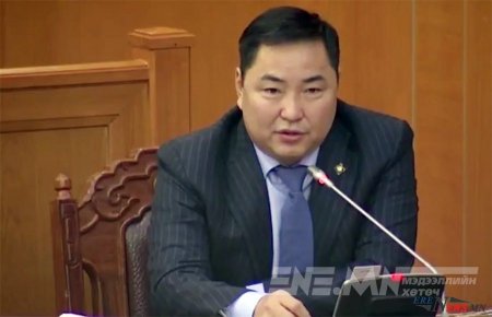 Б.ПҮРЭВДОРЖ: Төр олон зүйл рүү дайрч, оролцох нь хэтэрлээ