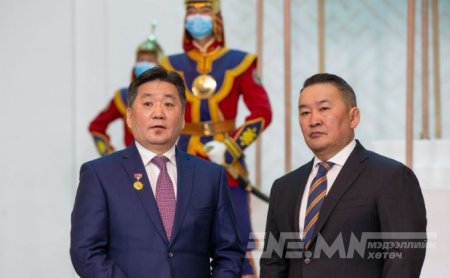 АТГ-т шалгуулж буй Монголбанкны Ерөнхийлөгч Б.Лхагвасүрэн Х.Баттулгатай холбоотой ЮУ?!