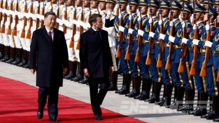 Макроны айлчлал