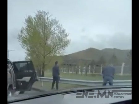 "Их Тэнгэрийн ам" цогцолборын гадна бие зассан БНХАУ-ын хоёр иргэнийг албадан нутаг буцаажээ