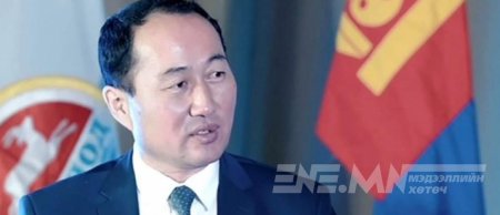 Дорнодын М.Бадамсүрэн “доголон сандал”-аасаа шоудсаар л байх уу?!