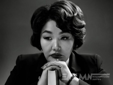 Яруу найрагч Ц.Хулангийн шүүх хурал хойшилжээ